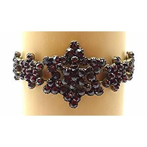 Real natural Bohemian garnet bracelet with star / snowflake roses